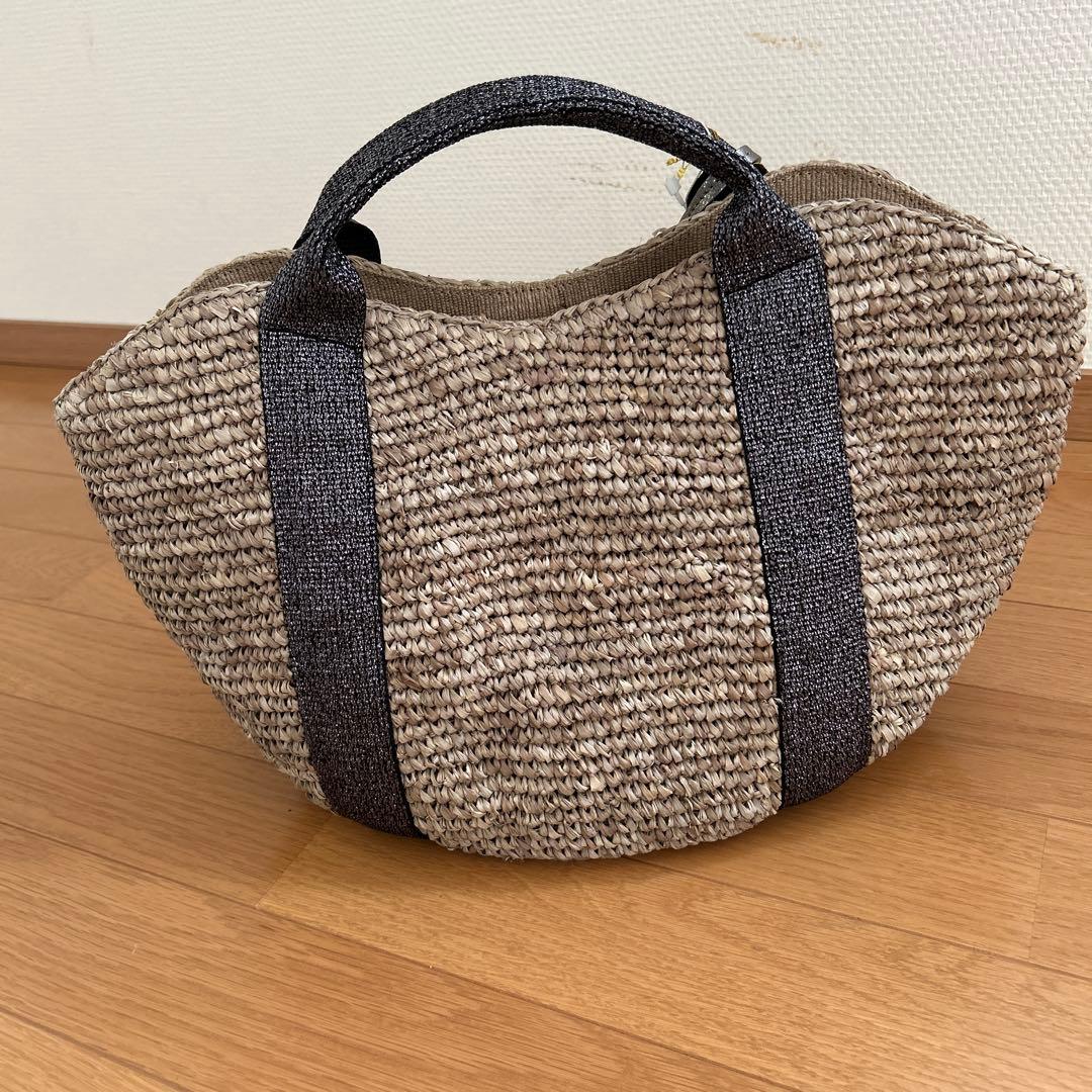 ヴィオラドーロ かごバッグ タッセル付 シルバー系 保存袋付