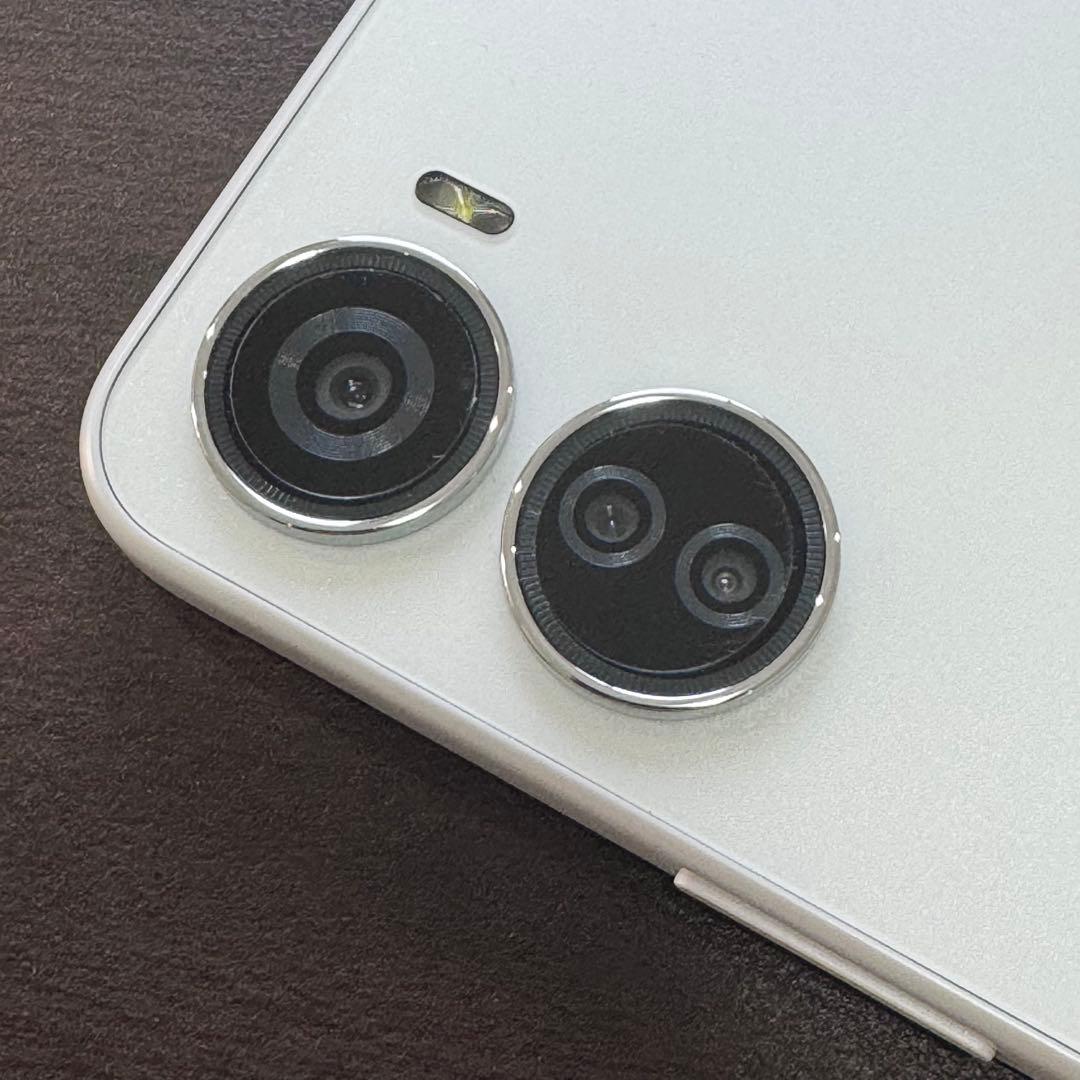 ワイモバイル Libero 5G IV A302ZT ホワイト