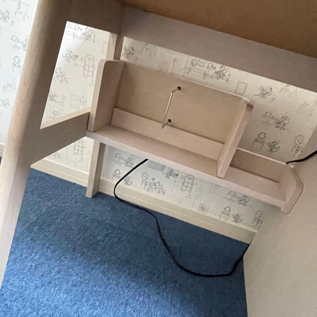 カリモク　学習机《コーディ》限定色