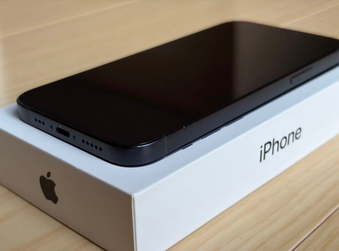 【付属品完備】Apple iPhone 12 ブラック 128GB SIMフリー