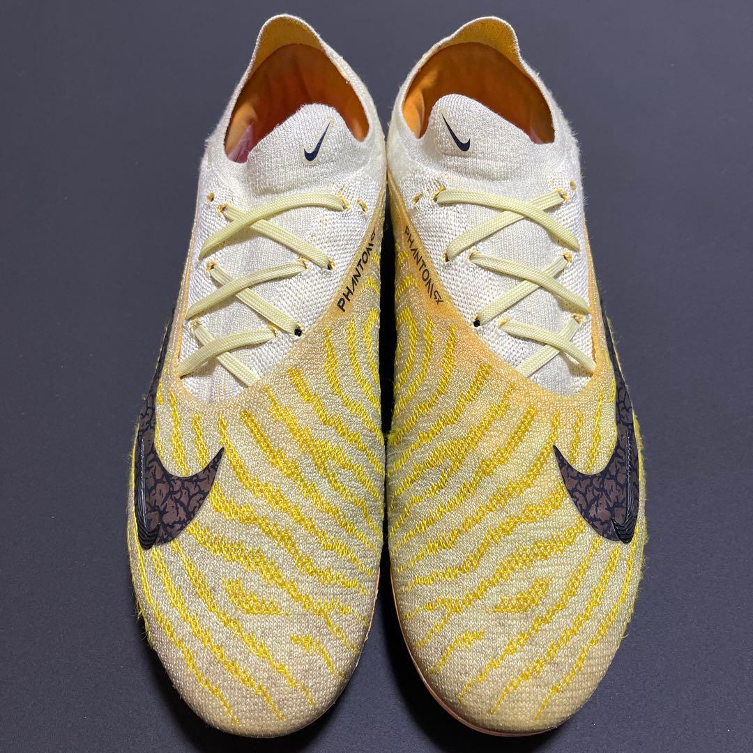 NIKEファントムGX SE FG 27CM