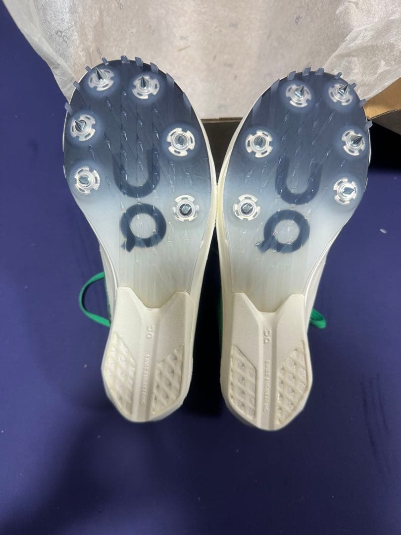 新品未使用On Cloudspike Citius2 23.0cm