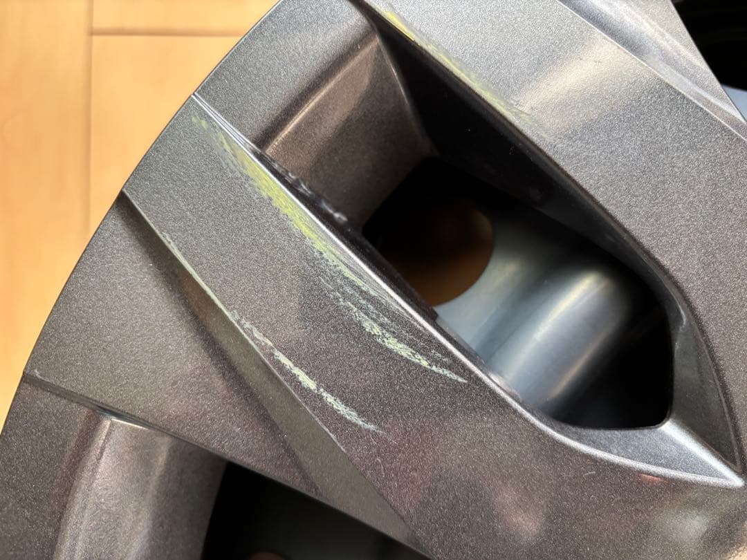 【送料込み】トヨタ60系プリウス 純正スチールホイール