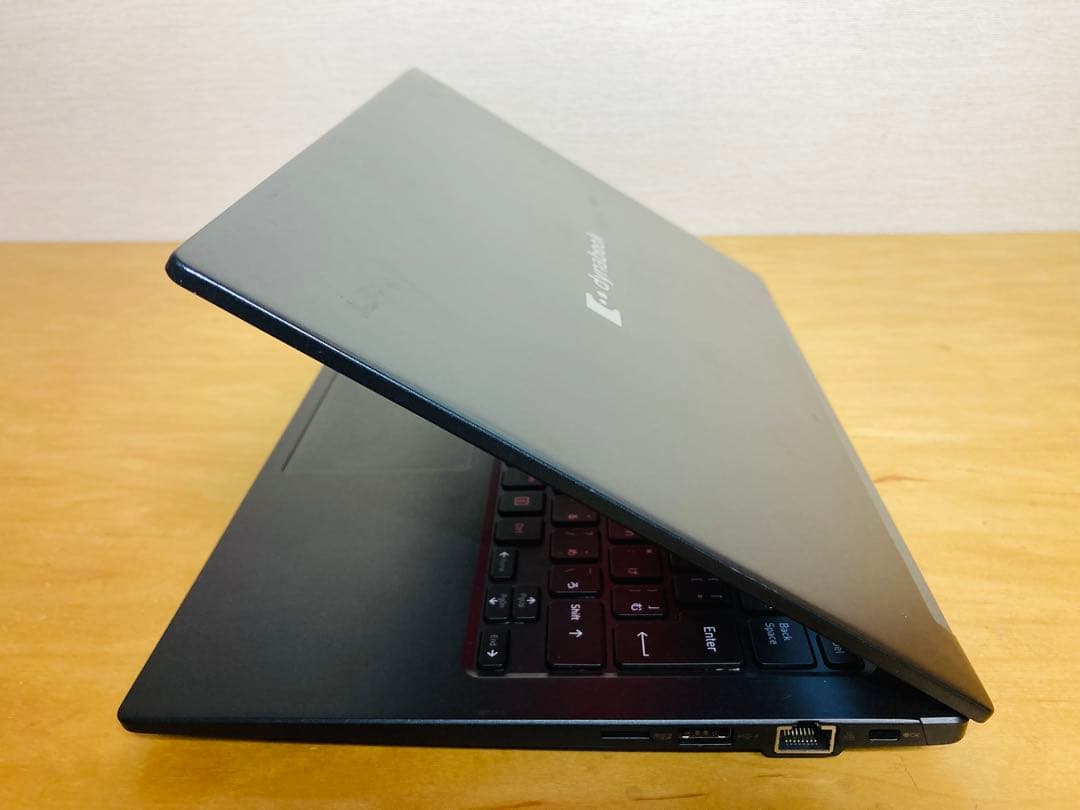 【軽量】dynabook G83/HS メモリ16GB/office2024