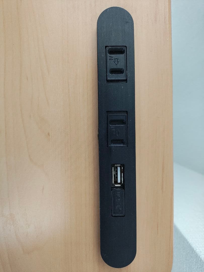 昇降可能なパソコンデスク