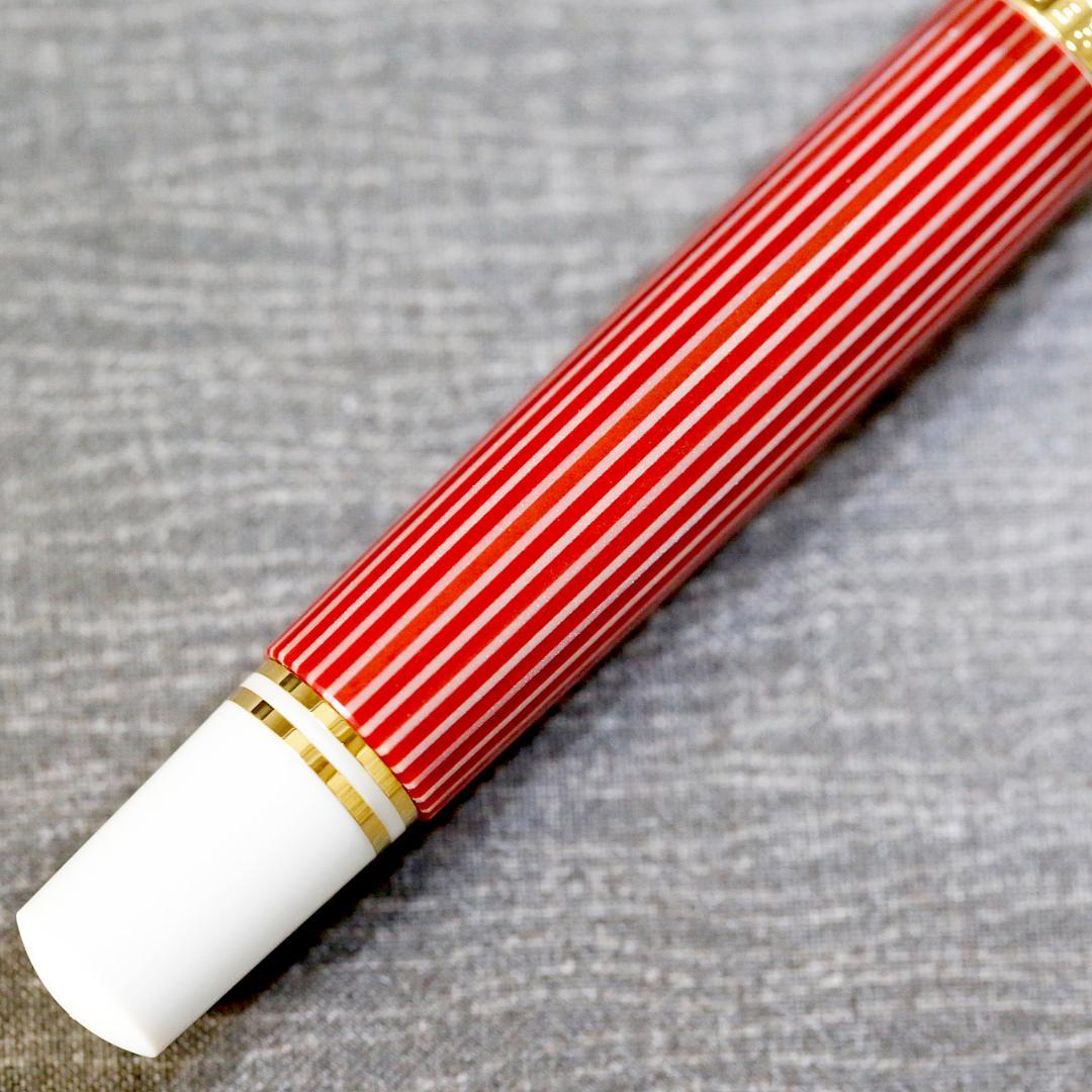 【限定品 極美品】ペリカン 万年筆 Ｍ６００ レッドホワイト スーベレーン