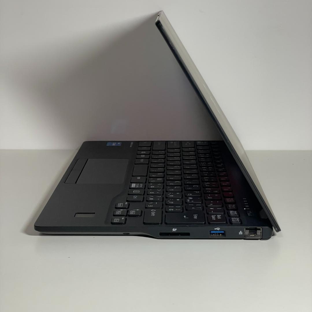 美品 第11世代 LIFEBOOK U9311 office 薄型 win11