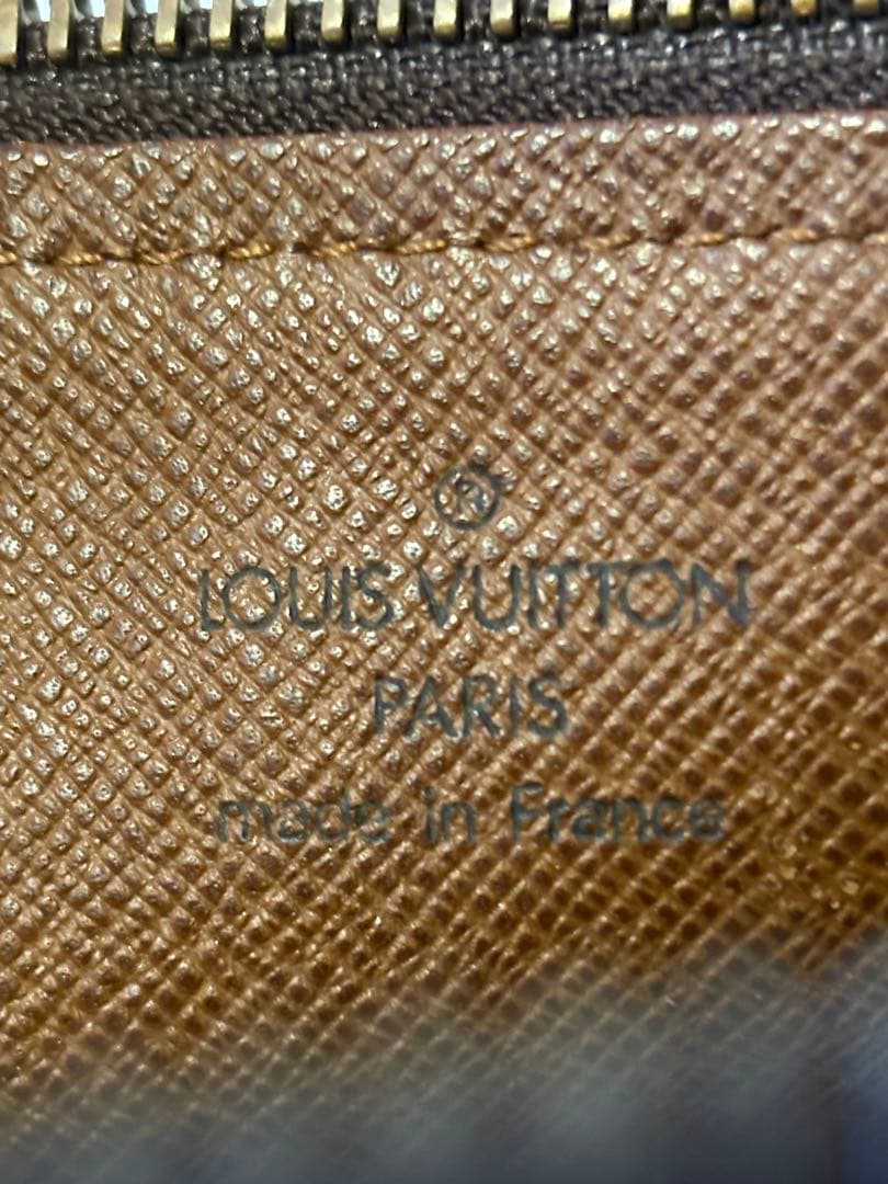 LOUIS VUITTON パピヨン30 M51385