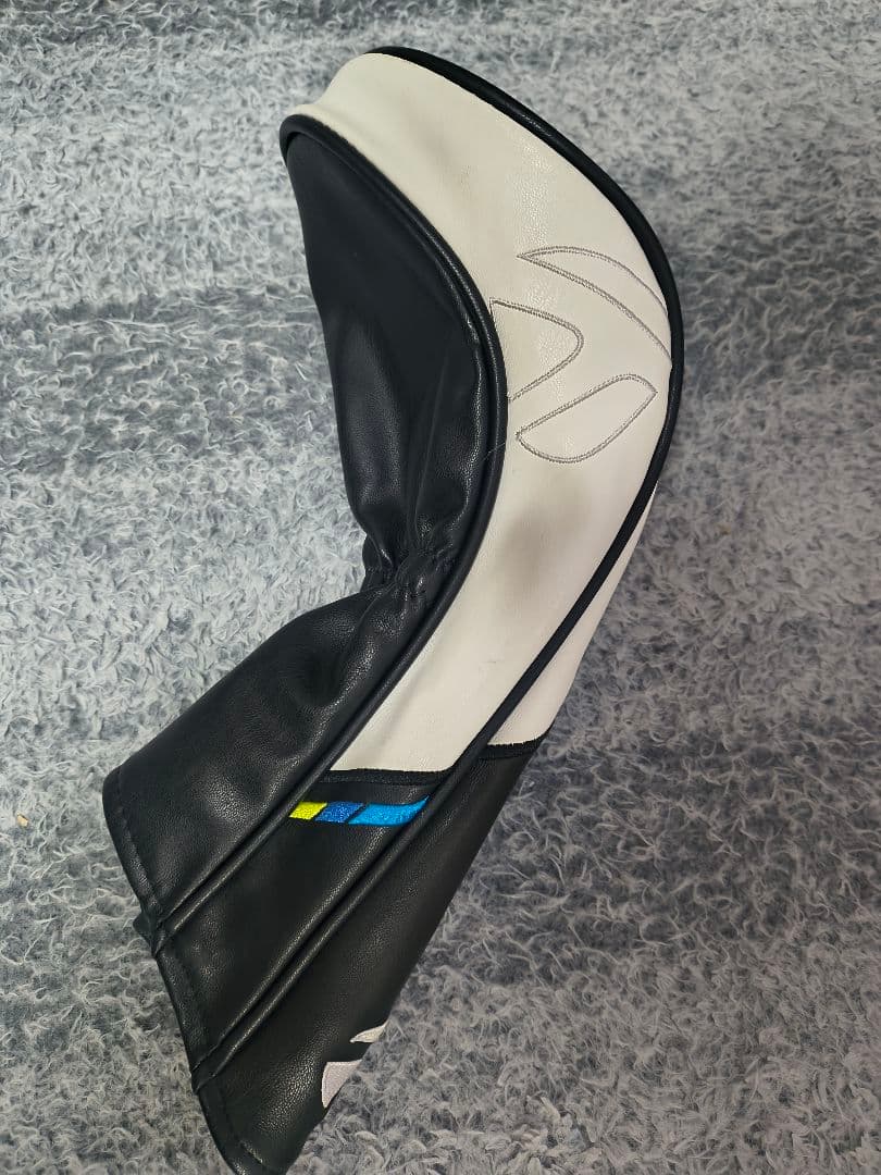 TaylorMade SIM2 MAX ドライバー　9°　S