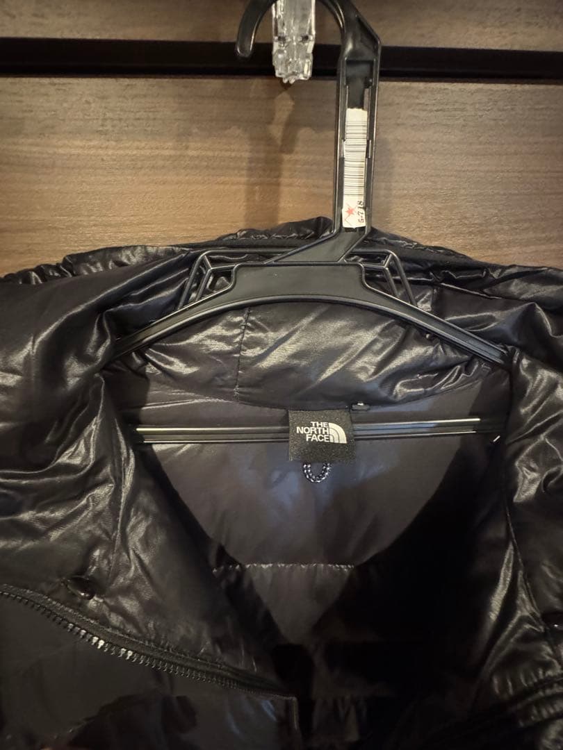 ノースフェイス　ND18950 ライトダウンジャケット