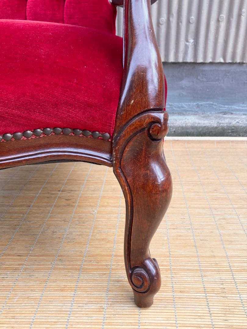 アンティーク調ソファ