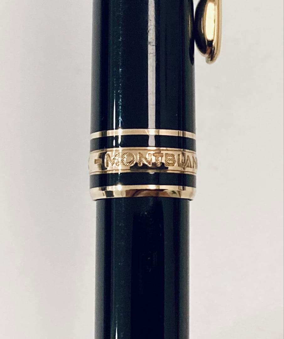 【定価82,500円】モンブラン マイスターシュテュック ローラーボールペン