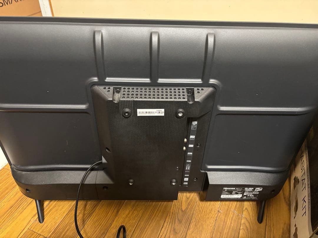 Hisense 32型　ハイビジョン液晶テレビ