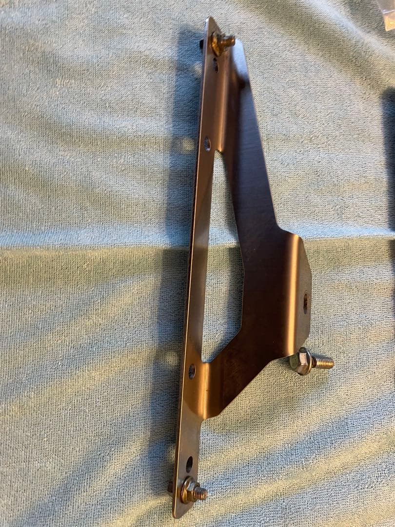 トヨタプラド150後期ディーゼル　トランスミッションオイルクーラー