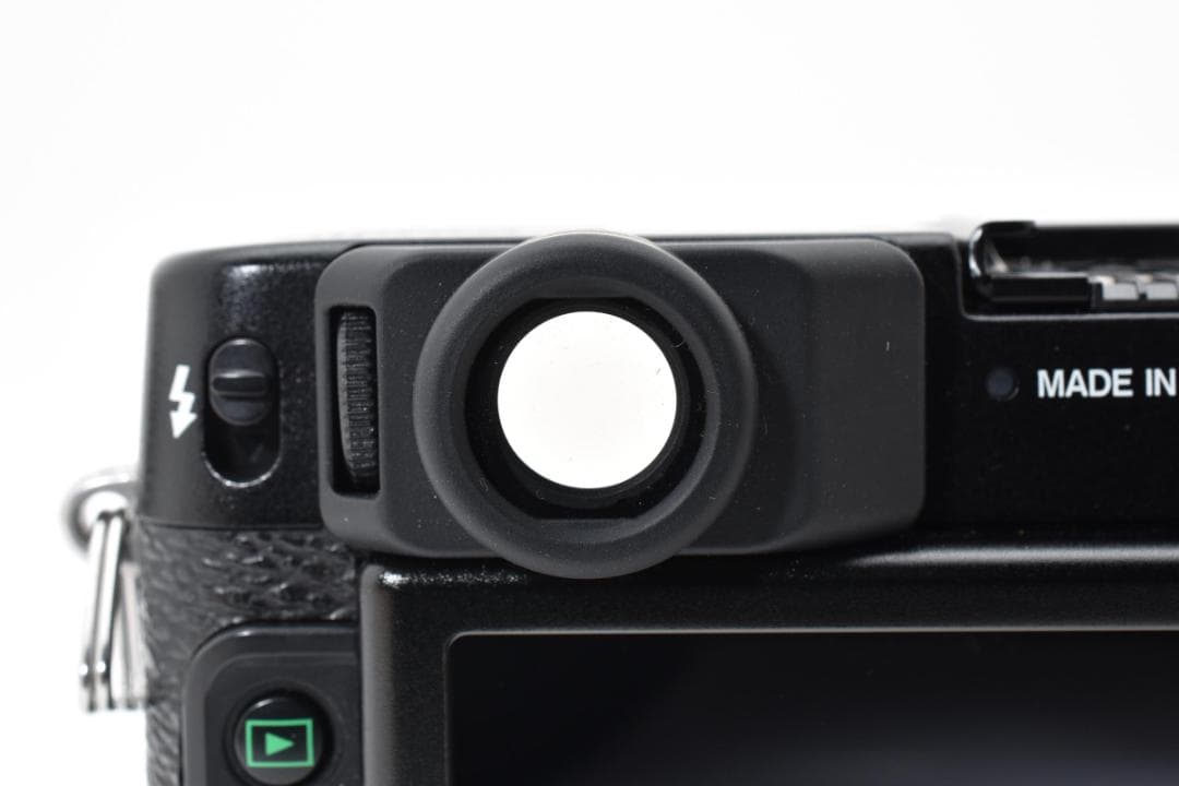 動作品 FUJIFILM フジフィルム X10 デジタルカメラ セット