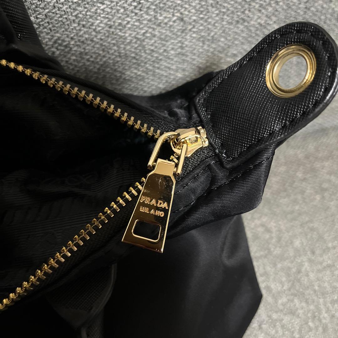 PRADA ハンドバッグ、ショルダーバッグ