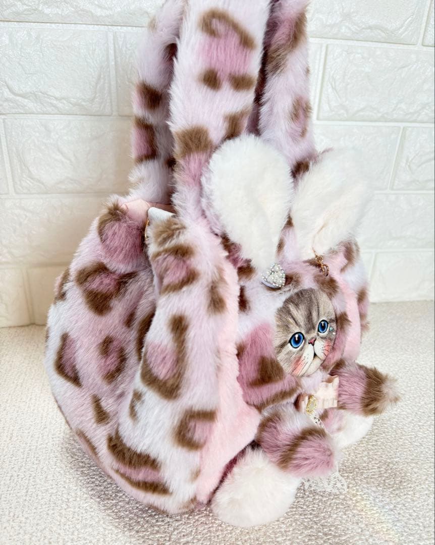 ね*】様 コヤンイサムチョン　ファーバッグ　ルミちゃん　ヒョウ柄ピンク　うさちゃ