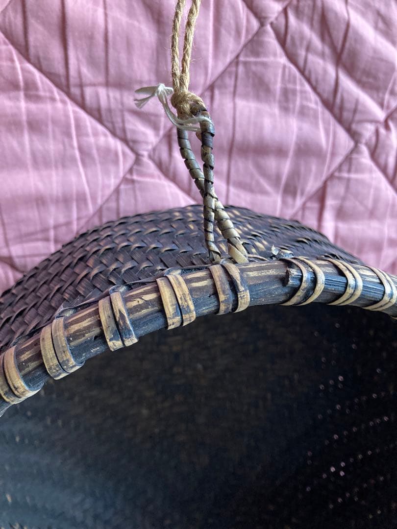 籠　味わいある飾り籠　物入れ