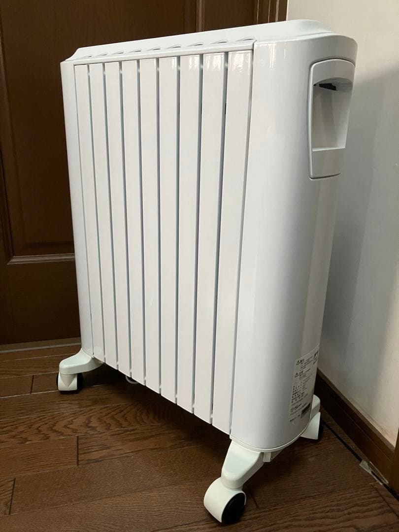 美品　デロンギ オイルヒーター RHJ65L0915  数回使用