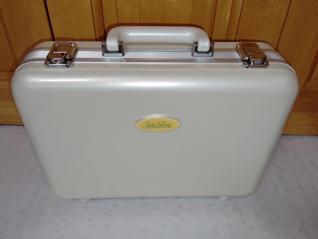 未使用個人保管■ジェットソニック3多機能美容器41万■