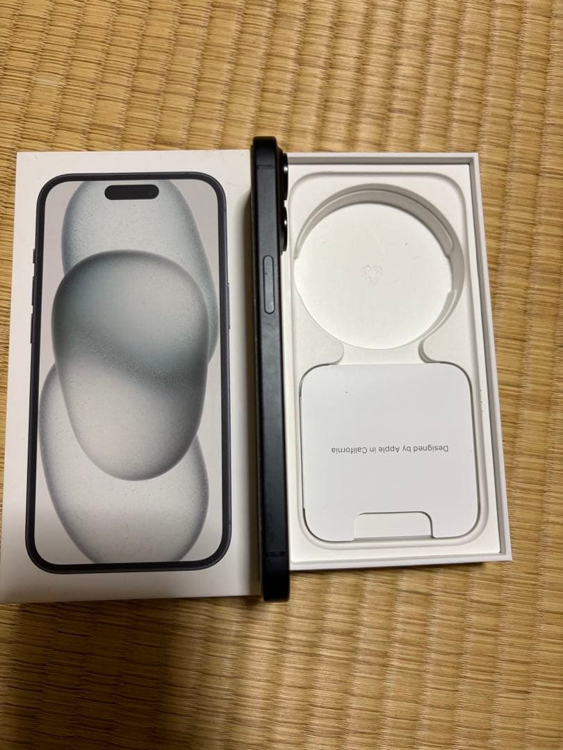 Apple iPhone 15 ブラック 128GB
