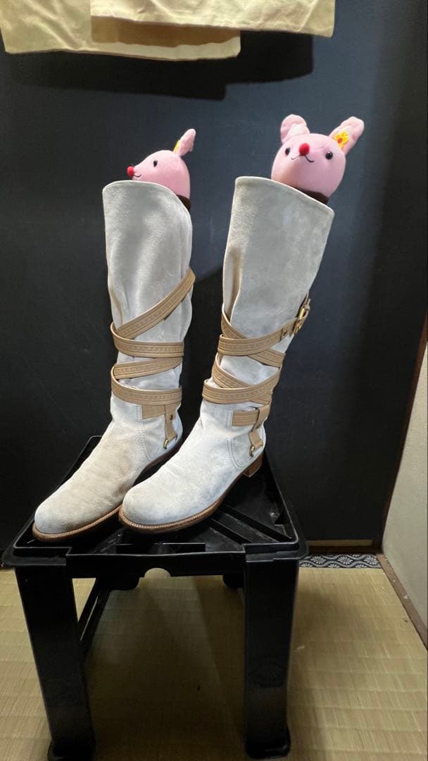 デパート購入ルイヴィトンロングブーツスエードレザーベルトライトグレー&ベージュ