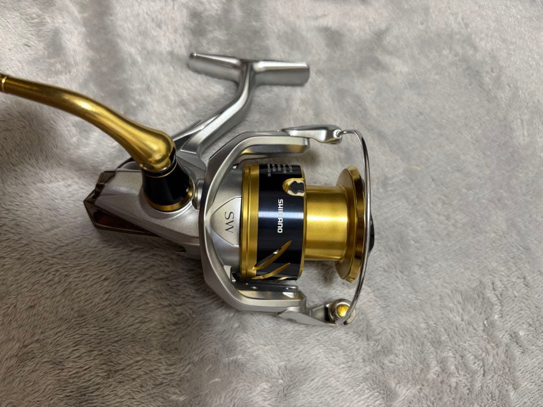 18 STRADIC SW 4000 HG スピニングリール
