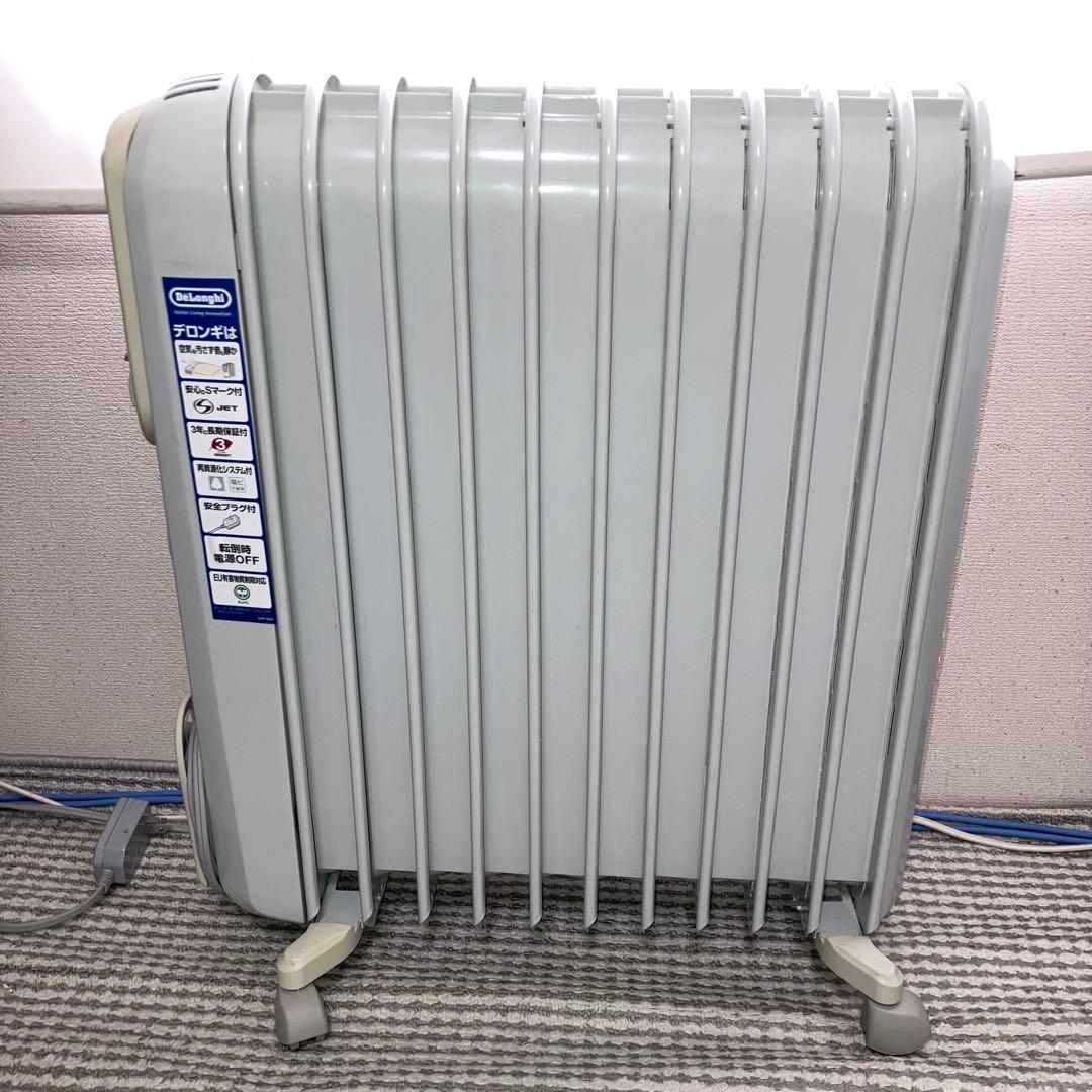 デロンギ 社製　オイル密閉式ラジエター型ヒーター　V551115EFS 伊製
