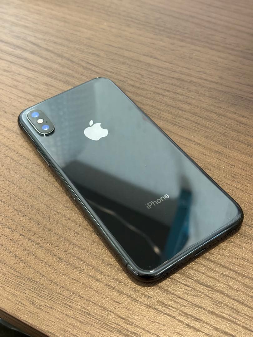 Apple iPhone X 64GB 本体　スペースグレイ