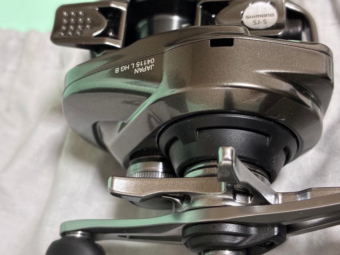 リール SHIMANO 20nium HG LEFT