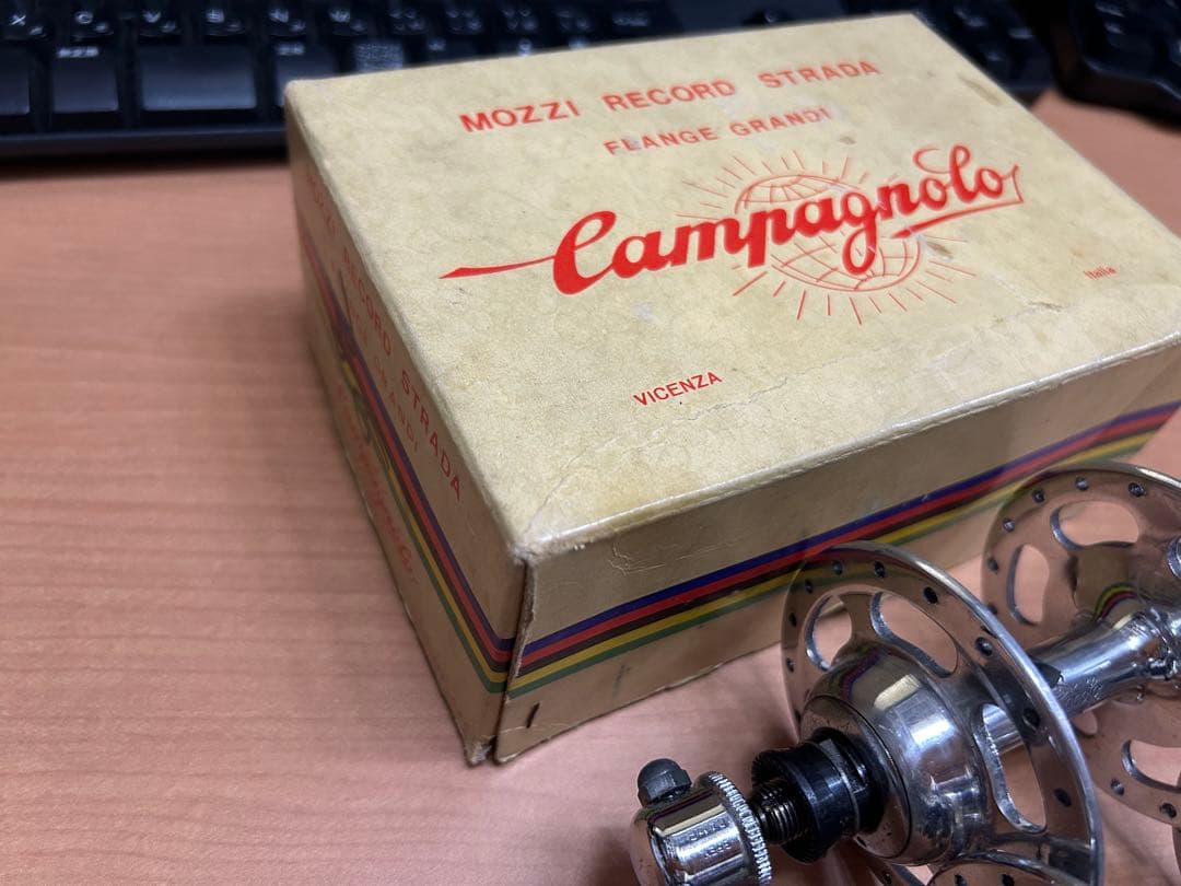 カンパニョーロ レコード ラージフランジ前後ハブ 36H 直クイックレバー