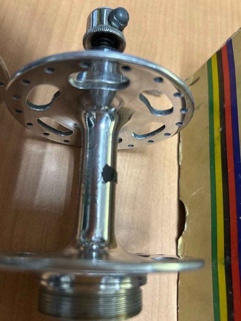 カンパニョーロ レコード ラージフランジ前後ハブ 36H 直クイックレバー