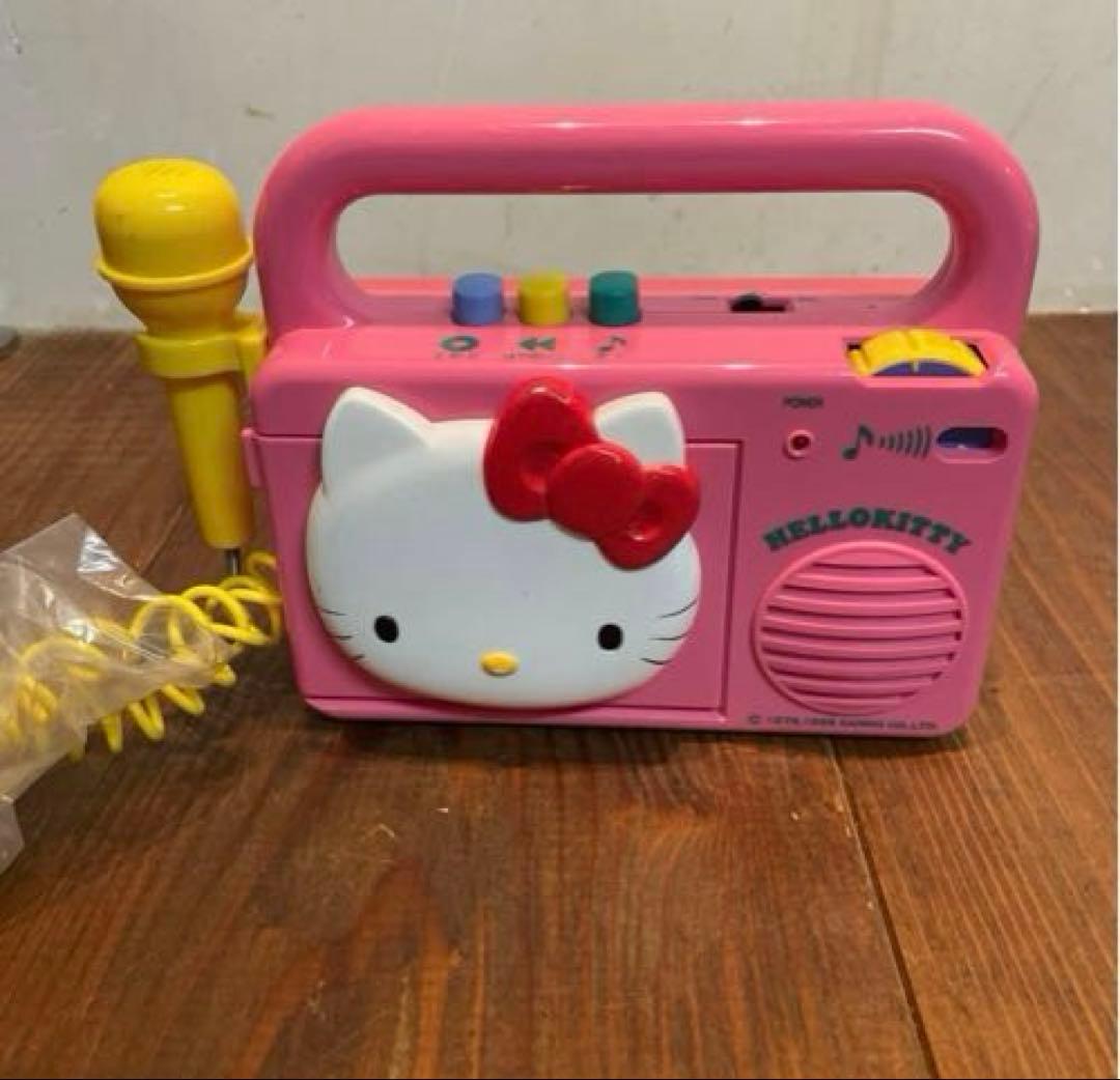美品　希少　ハローキティ　ヴィンテージ　マイク付きカセットプレイヤー　廃盤