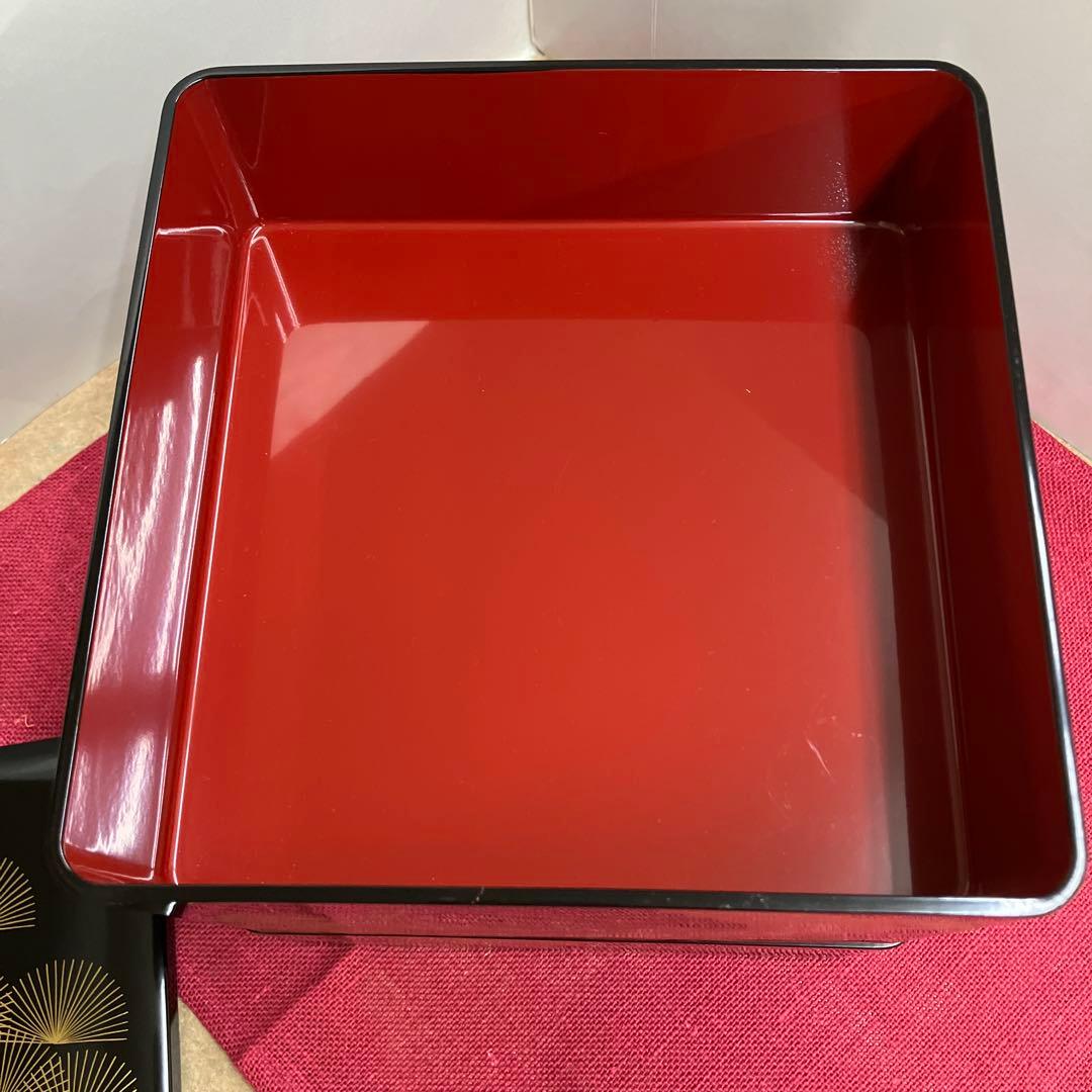 お値下げしました。会津塗黒金老松松竹梅3段重箱