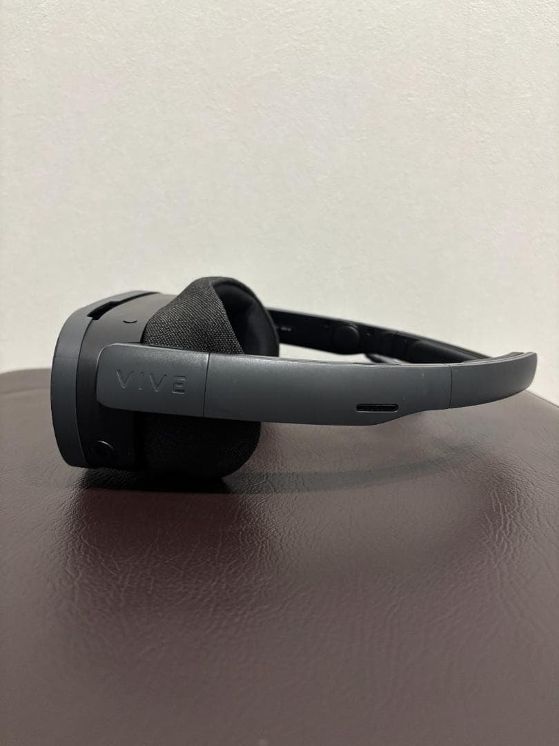 スタンドアロンVRゴーグル (VIVE XR Elite)