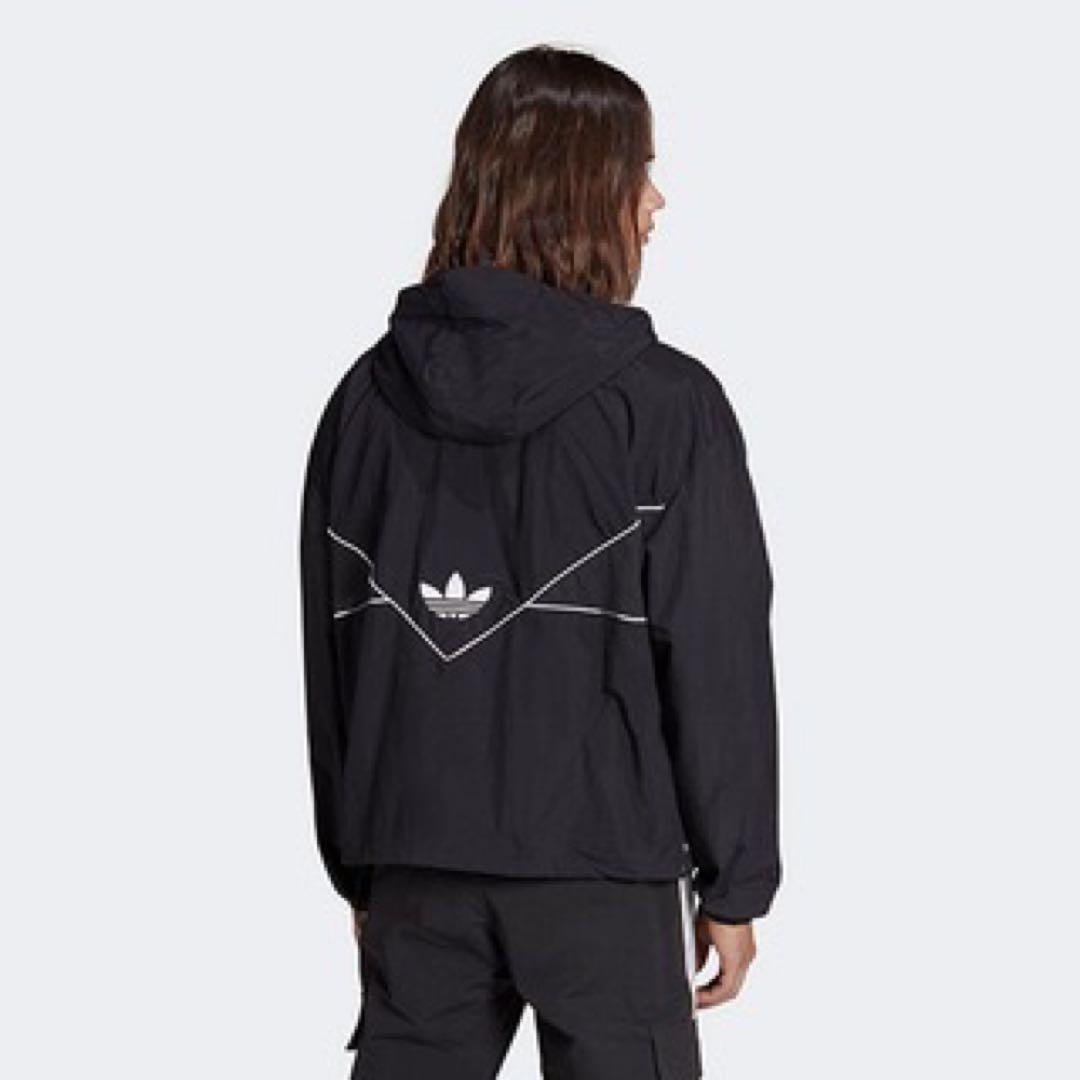 adidas ウィンドブレーカー