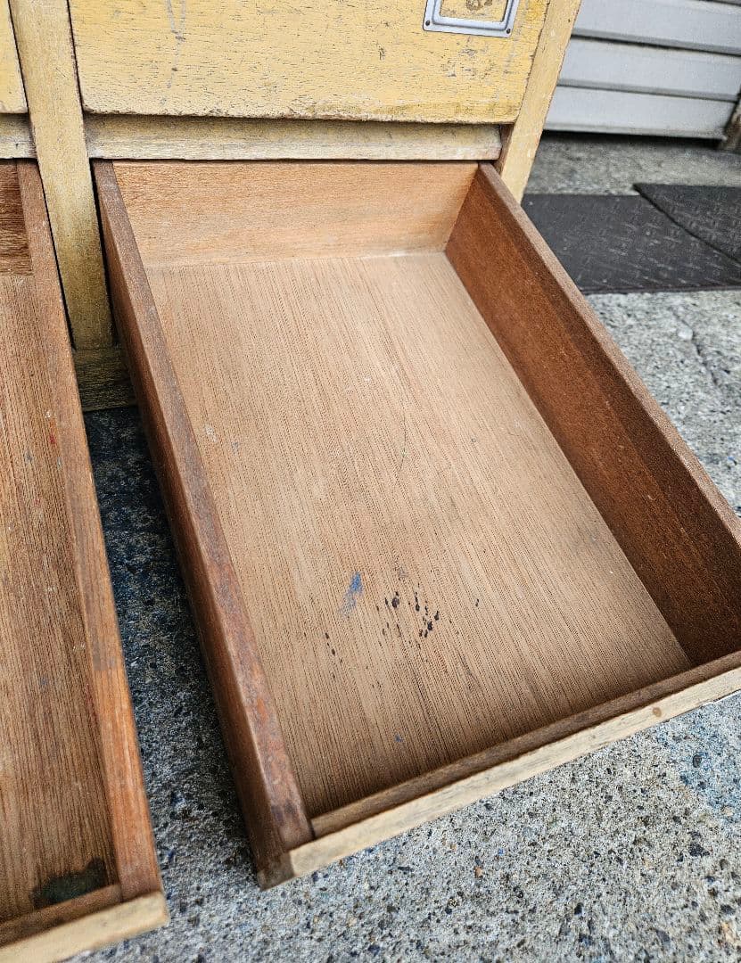 USヴィンテージ 古い木の小引出し 24杯 ファイルキャビネット 収納 古家具