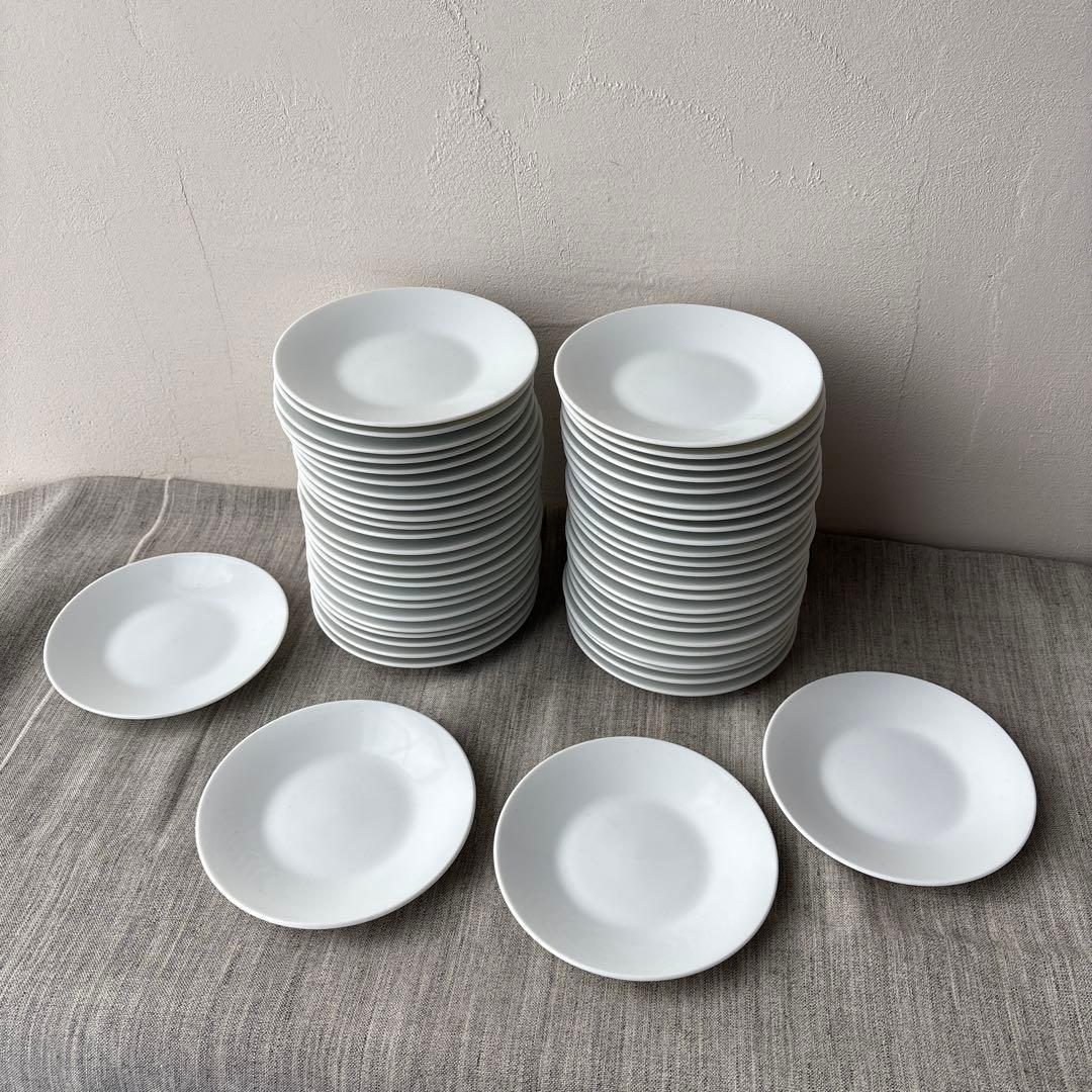 確認用　大量 白 陶器 皿 50枚セット 直径約13cm 取皿 シンプル 小皿