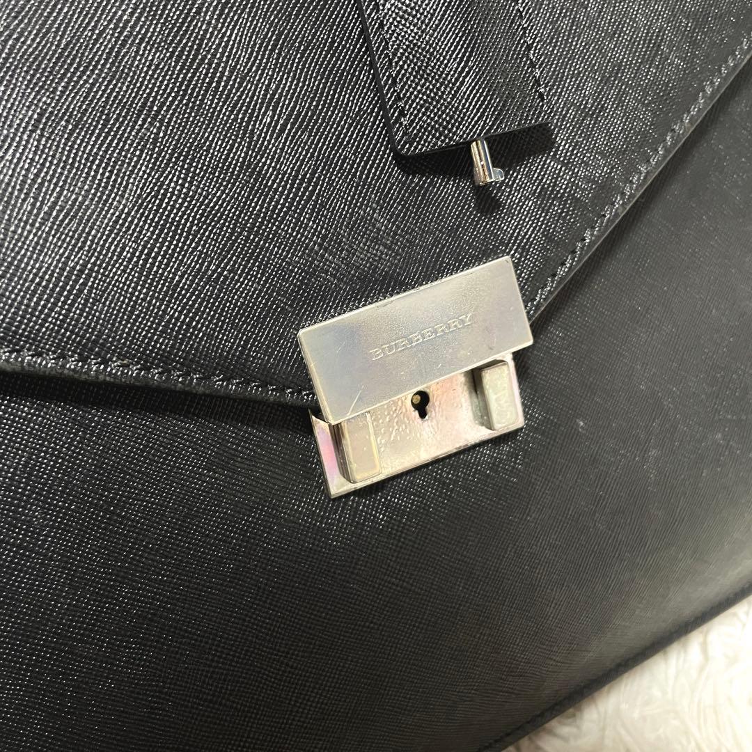 【良品】Burberry バーバリー　ブリーフケース　ビジネス　レザー　ブラック