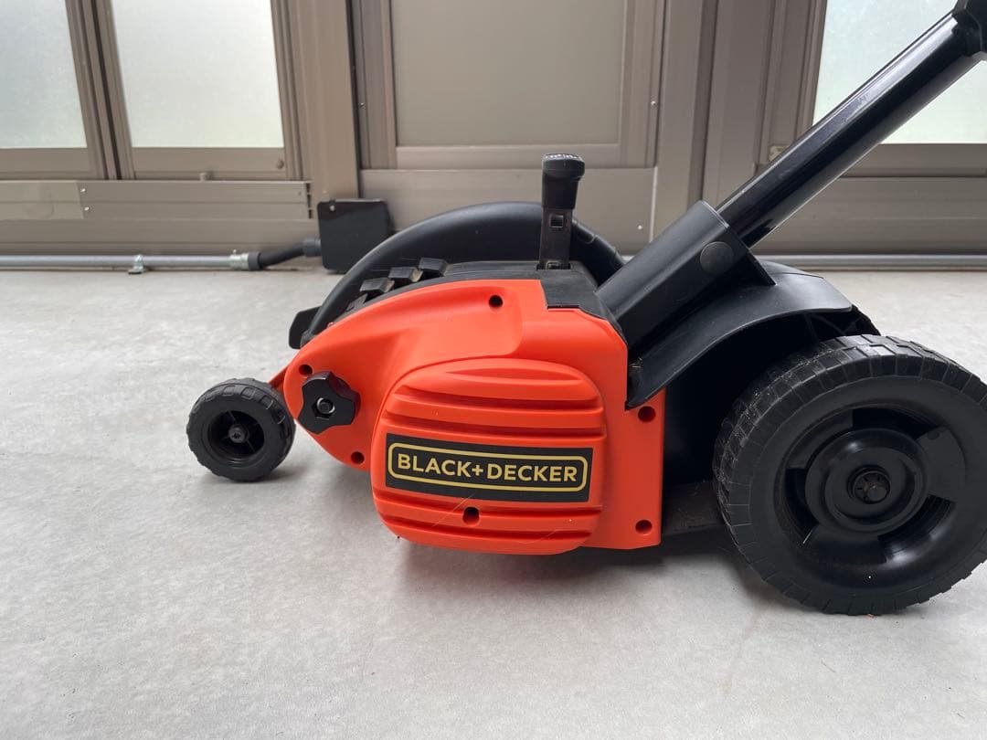 BLACK+DECKER 2-in-1 トリマー/エッジャー LE760FF