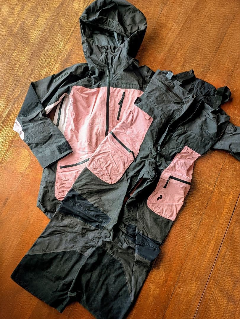 スキー Peak Performace W Vertical Gore-Tex Pro