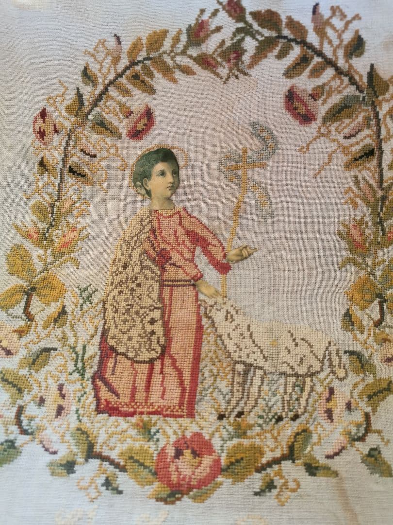 アンティーク 洗礼者聖ヨハネと羊プチポワン 薔薇朝顔菫ニードルポイント 麻布付