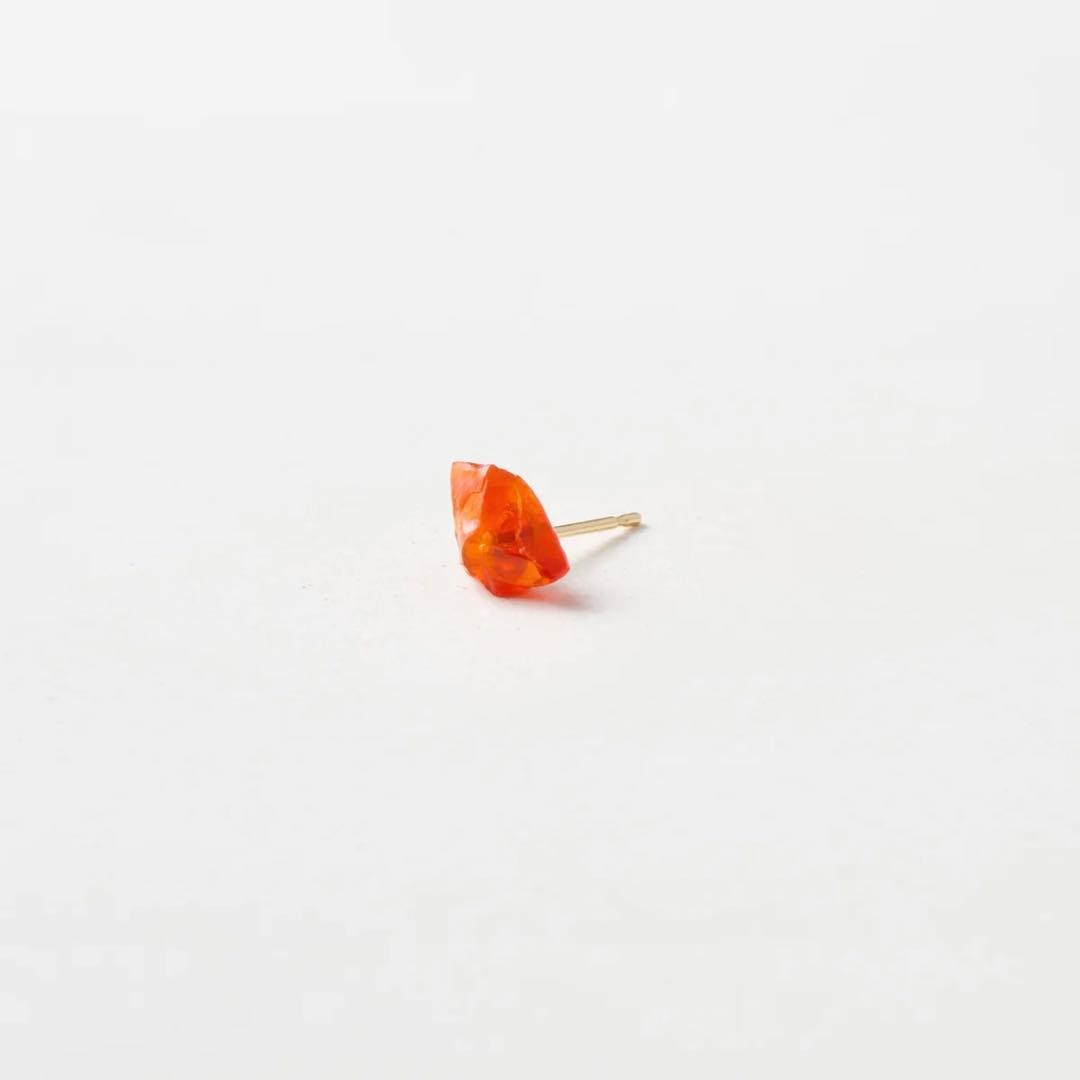 【12日限定お値下げ】bororo ファイヤーオパール　シングルピアス