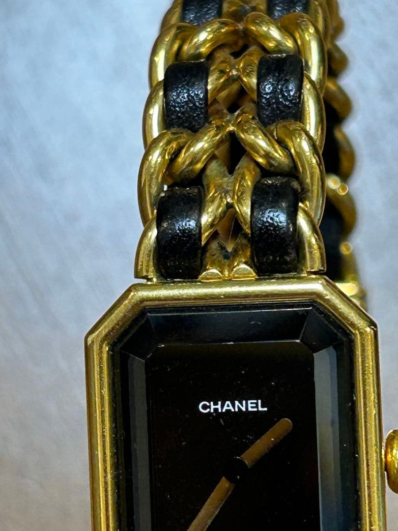 な*ん様 CHANEL ゴールド ブラック オクタゴナル時計　シャネル