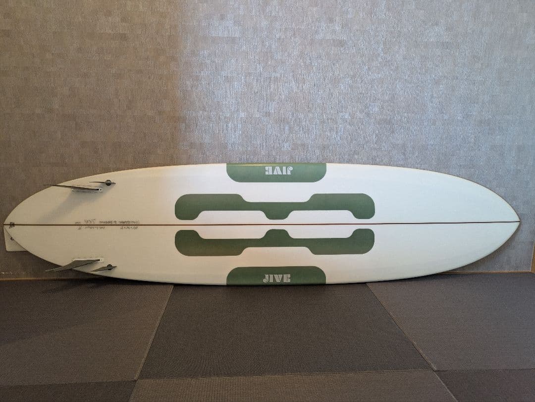 JIVE Space Elevator8'0\" ミッドレングス　サーフボード