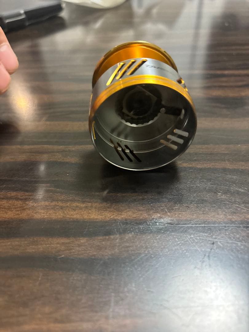 今週末で出品終了しますダイワトーナメントリールカエスプールセット