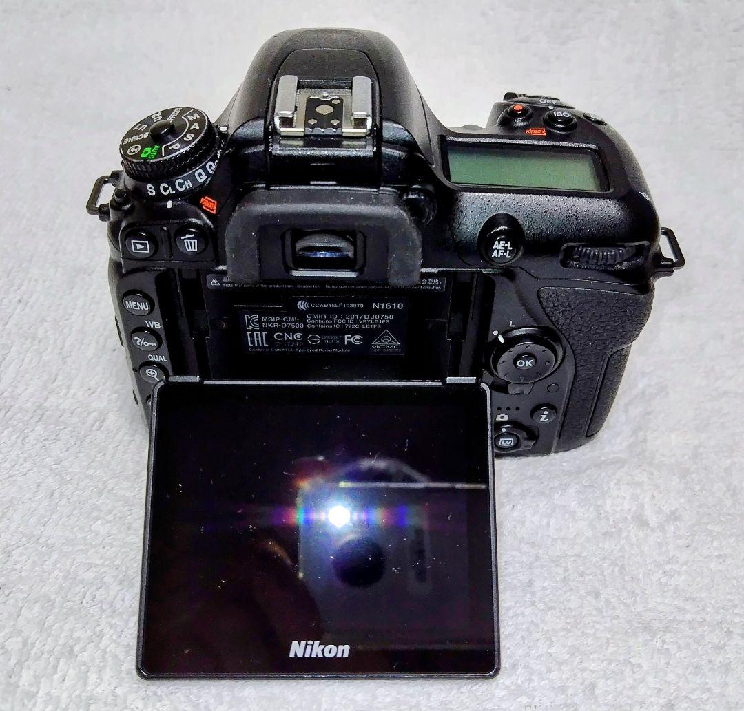 Nikon　D7500 ボディ