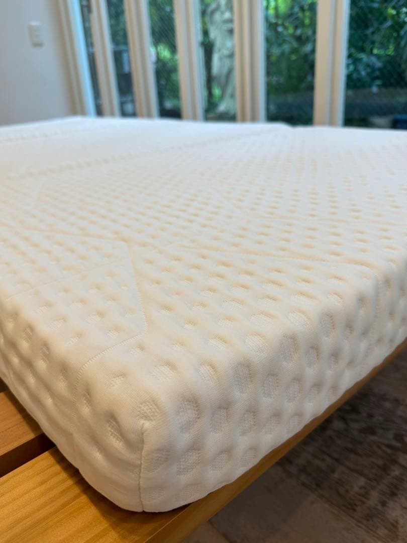 【アウトレット】エマスリープ 敷布団 プレミアム　三つ折り シングル