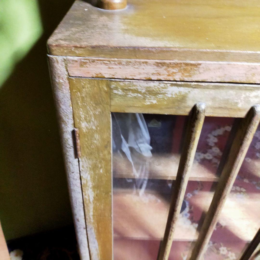 木製キャビネット　ヴィンテージ家具　ガラス扉付き　昭和レトロ