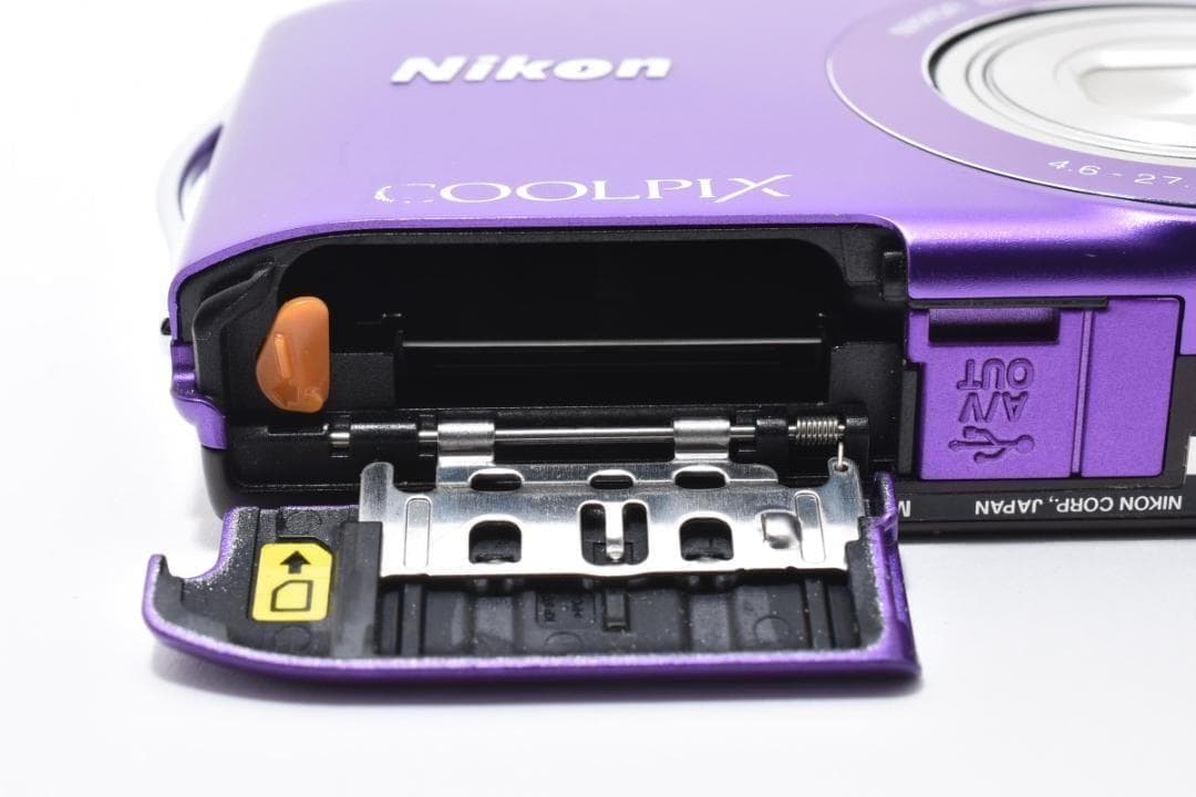 【お値下げ歓迎・美品】　ニコン　Nikon COOLPIX S3300 パープル